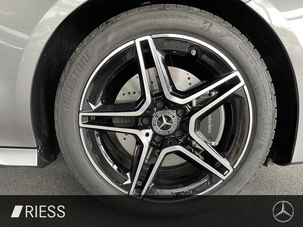 Mercedes-Benz CLA 220 2025