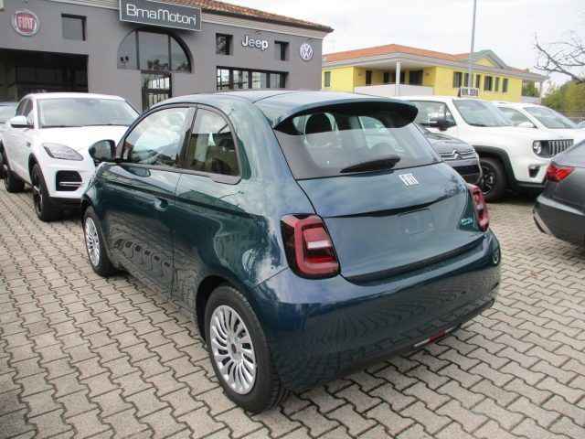 Fiat 500 2023