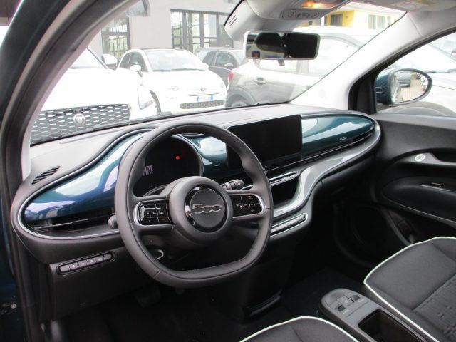 Fiat 500 2023