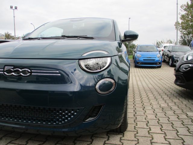 Fiat 500 2023