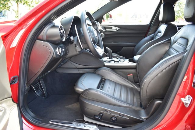 Alfa Romeo Giulia 2024