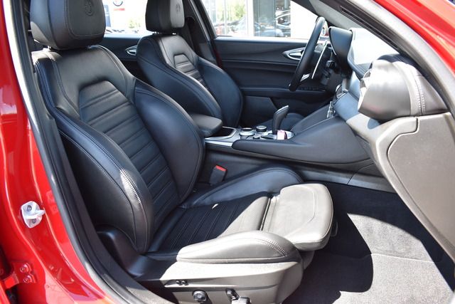 Alfa Romeo Giulia 2024