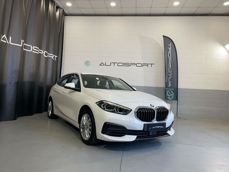 BMW 118 2023