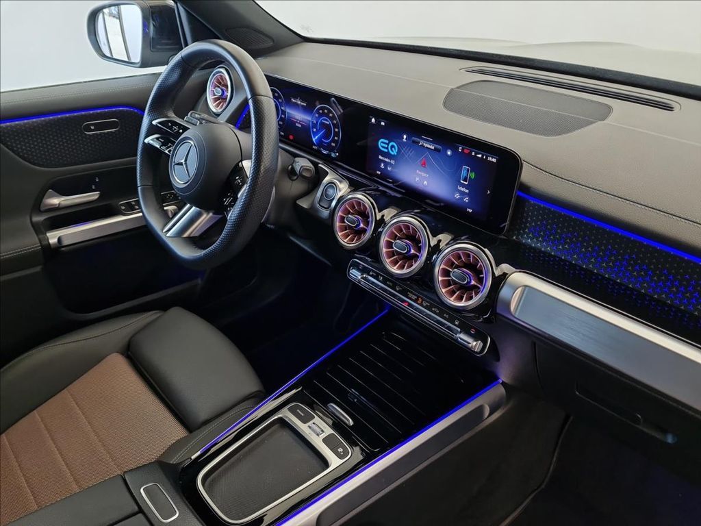 Mercedes-Benz EQB 2024
