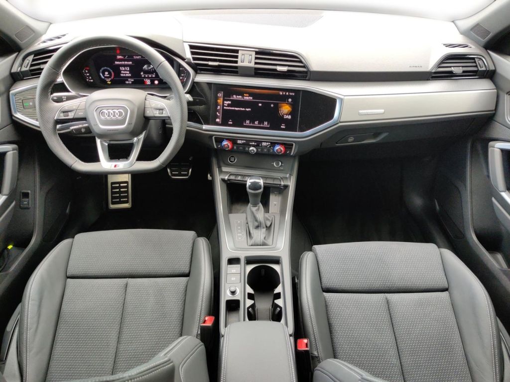 Audi Q3 2025