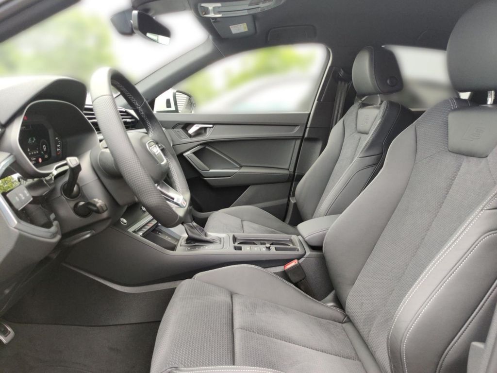 Audi Q3 2025