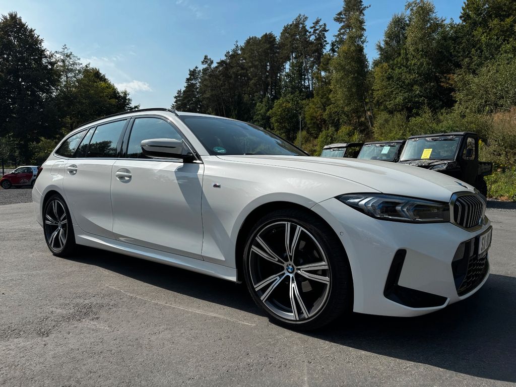 BMW 318 2023