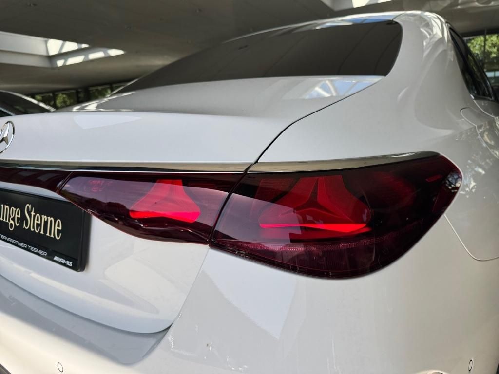 Mercedes-Benz E 300 2024