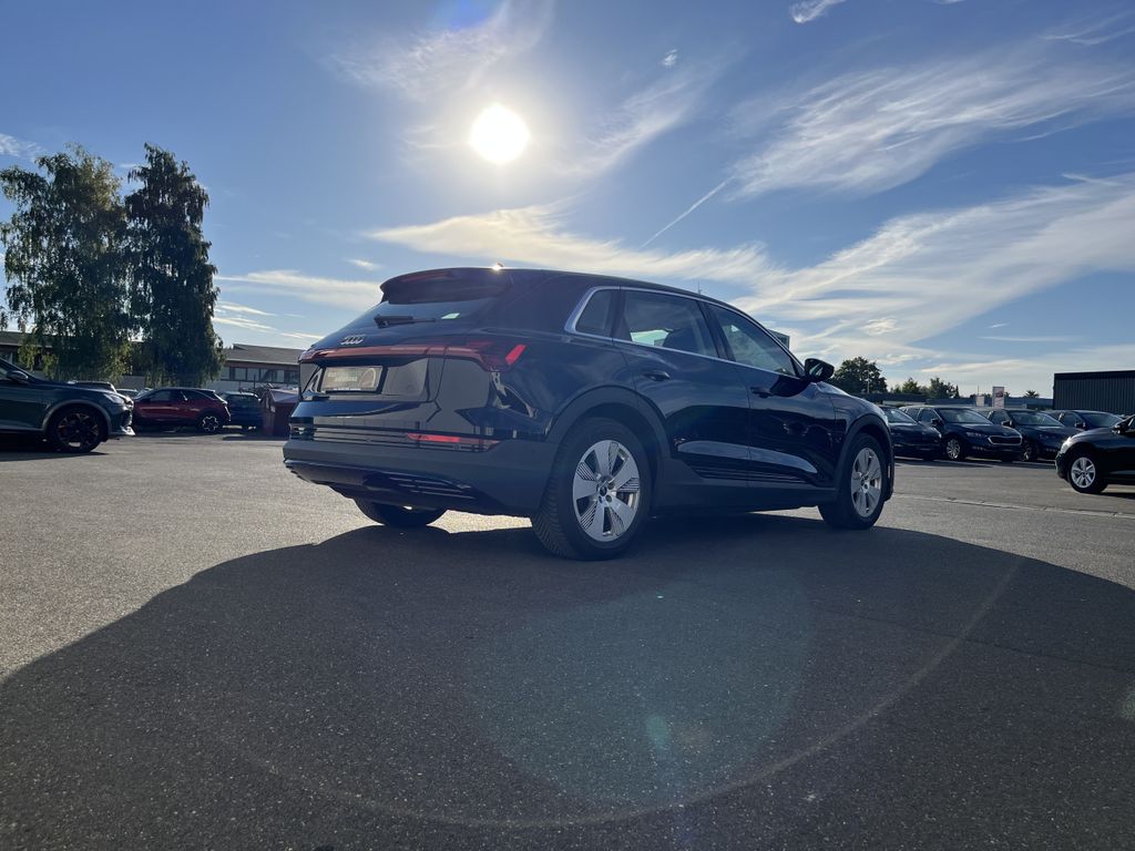 Audi e-tron 2022