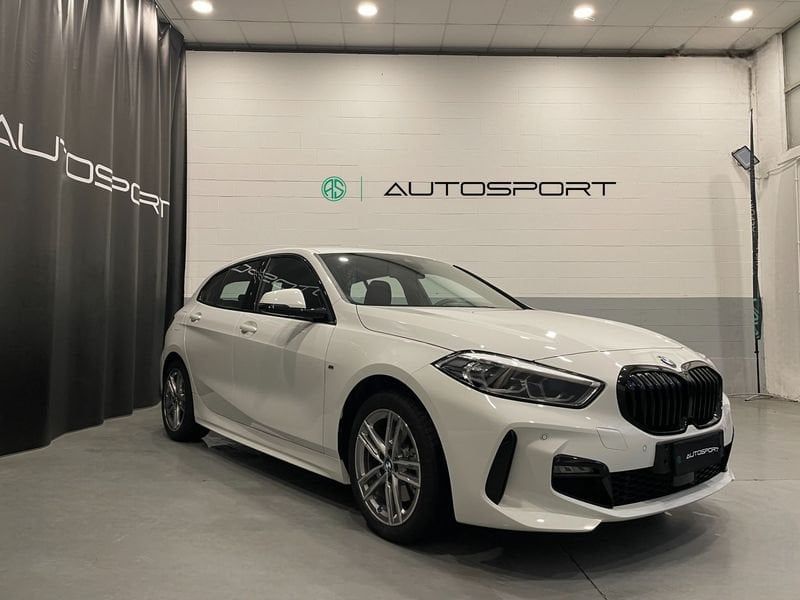 BMW 118 2023