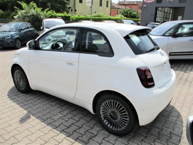 Fiat 500 2025