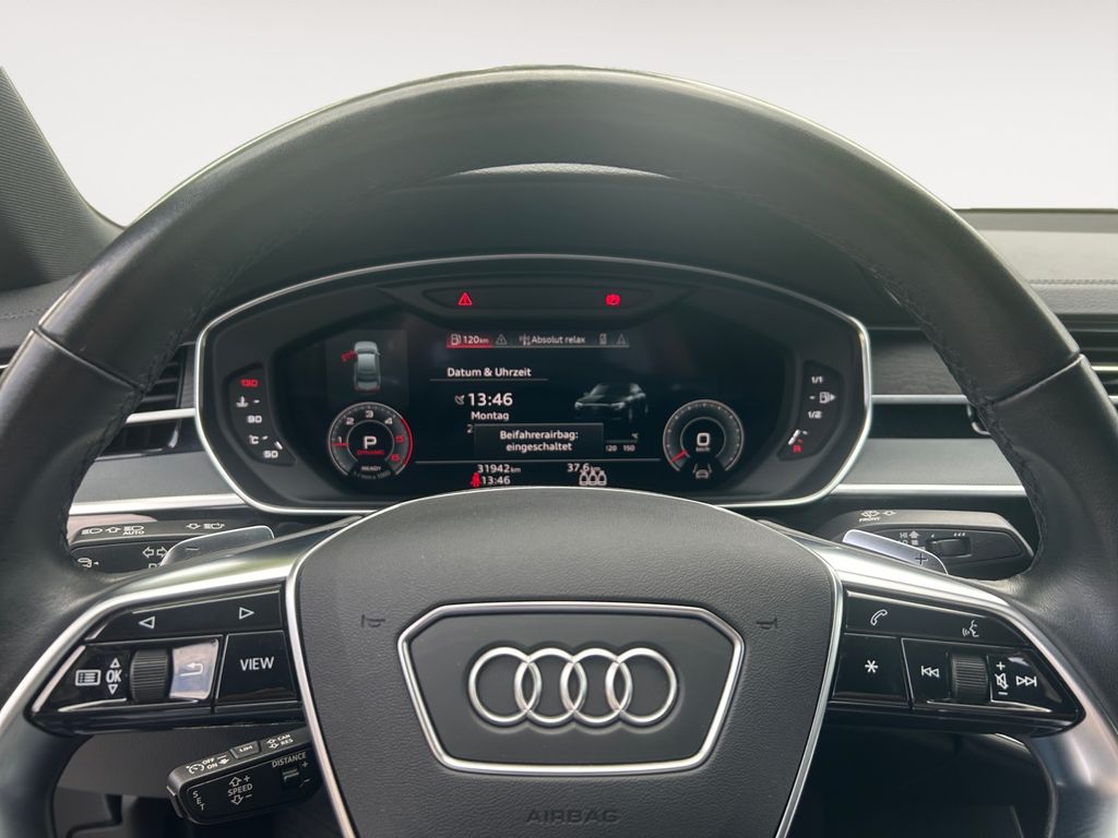 Audi A8 2023