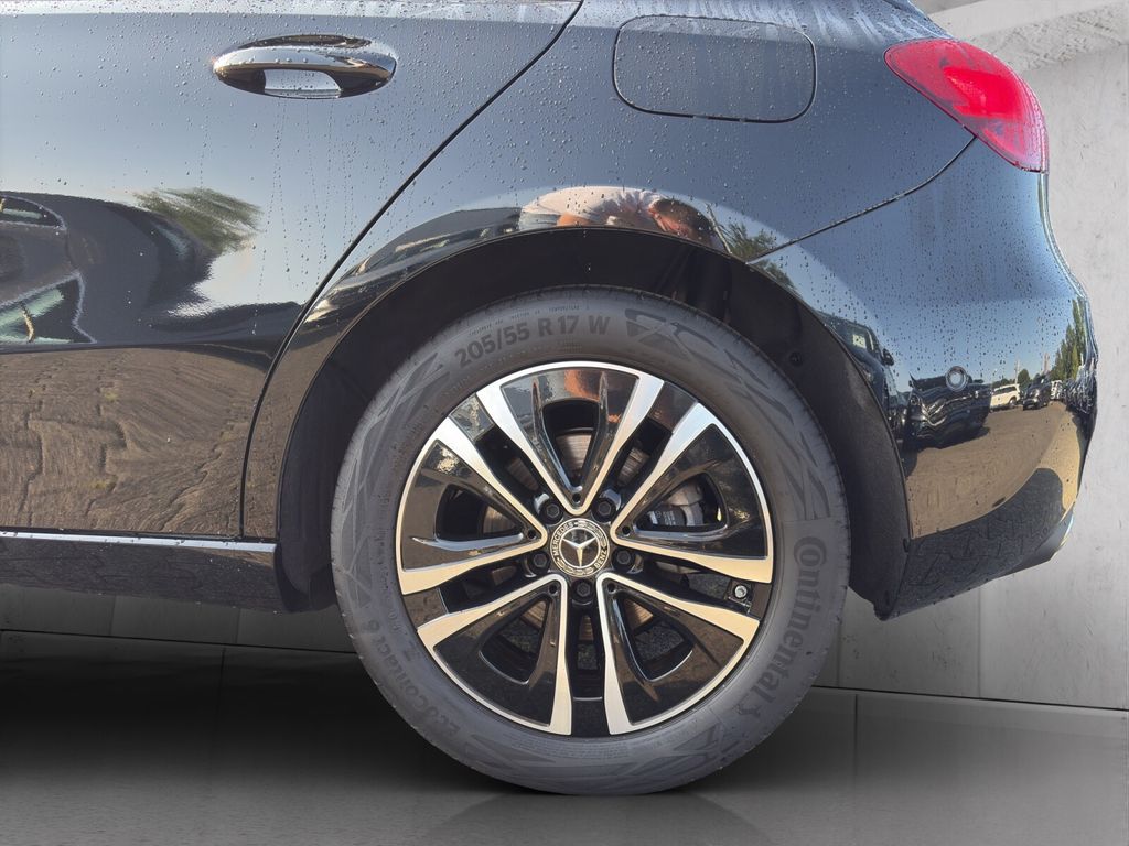 Mercedes-Benz A 180 2024