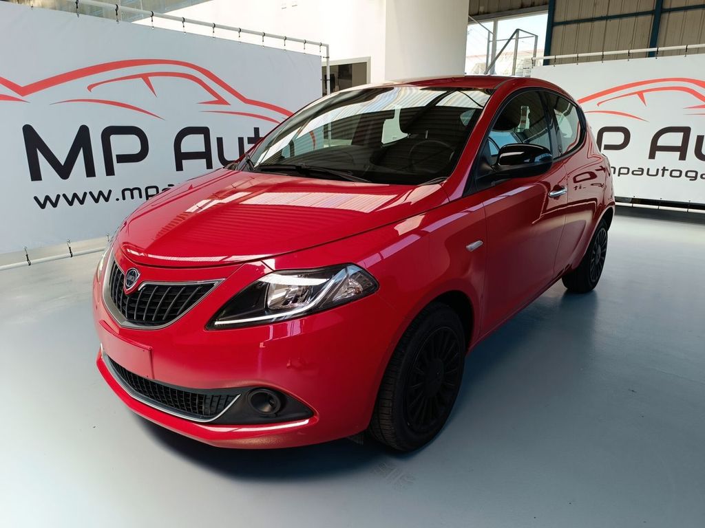 Lancia Ypsilon 2021
