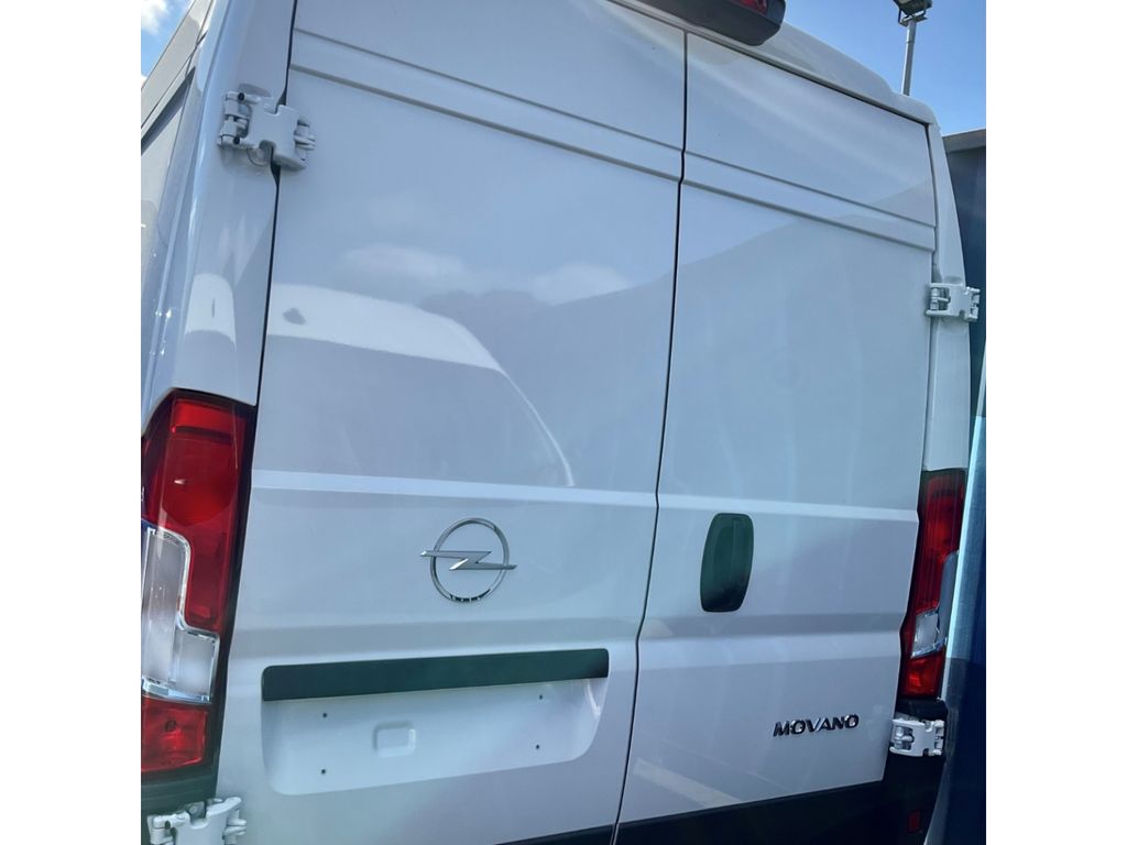 Opel Movano 2025