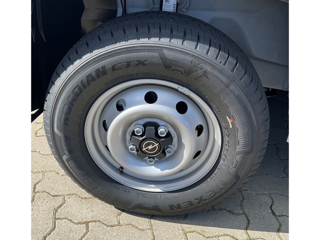 Opel Movano 2025