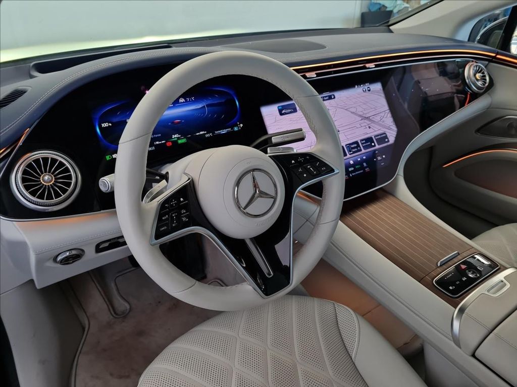 Mercedes-Benz EQS 2023