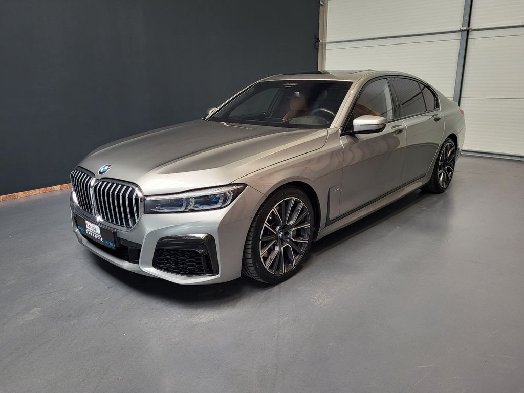 BMW 750 2019