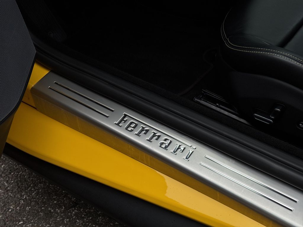 Ferrari Portofino 2020