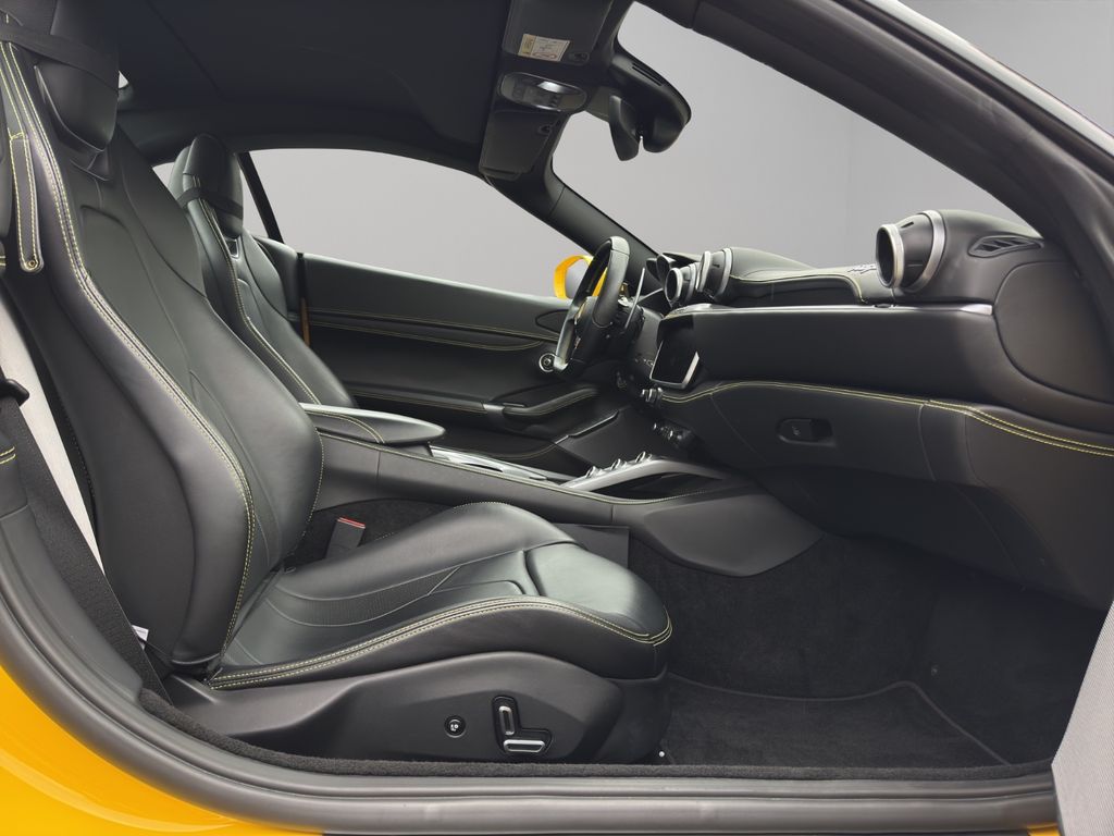 Ferrari Portofino 2020