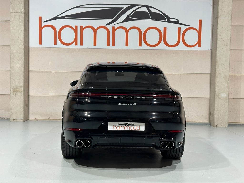 Porsche Cayenne 2024