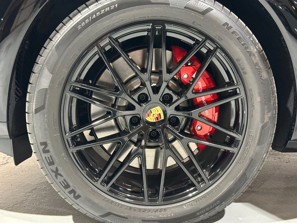 Porsche Cayenne 2024