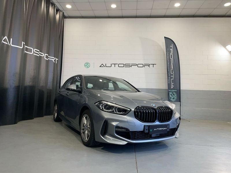 BMW 118 2023