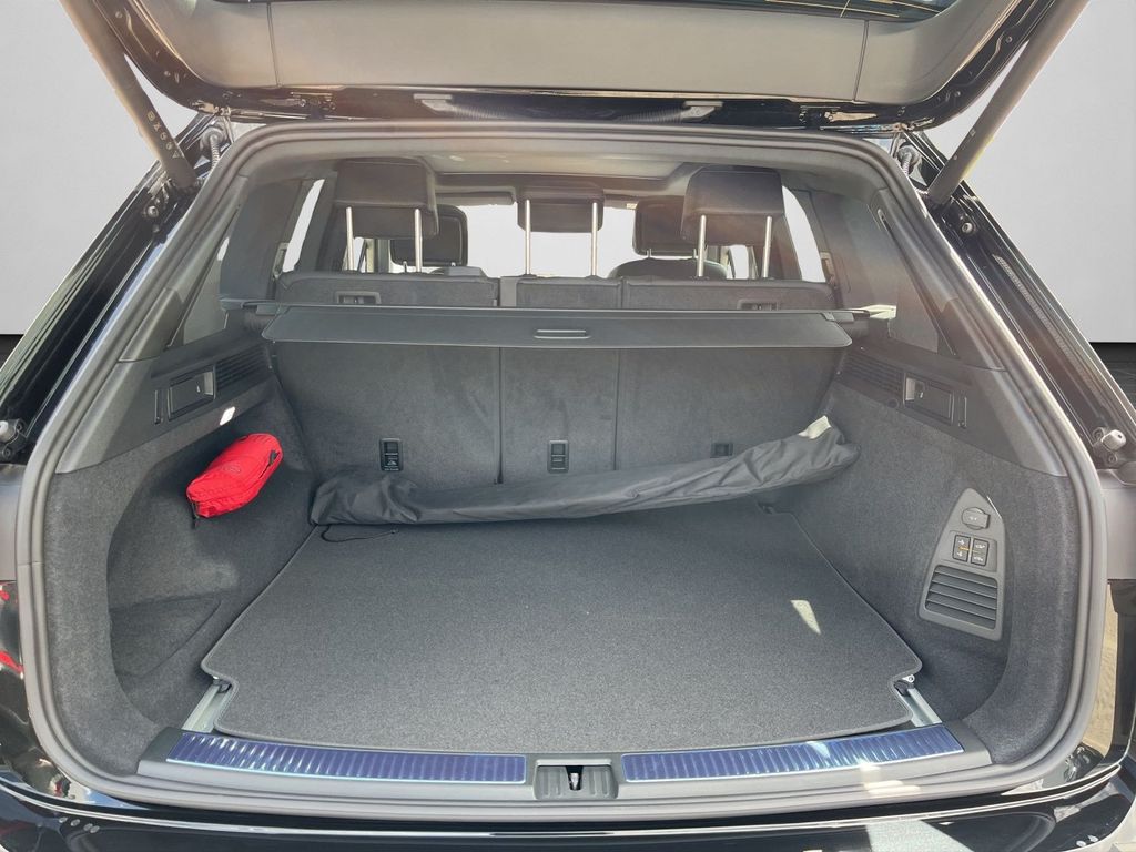 Volkswagen Touareg 2025