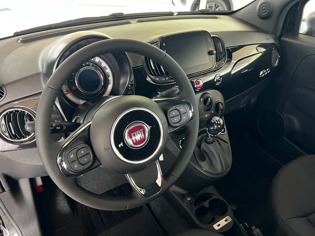 Fiat 500 2023