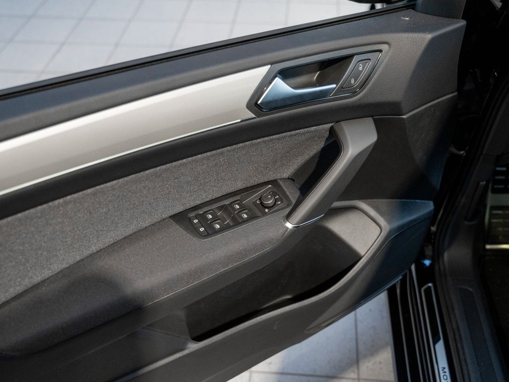 Volkswagen Touran 2025