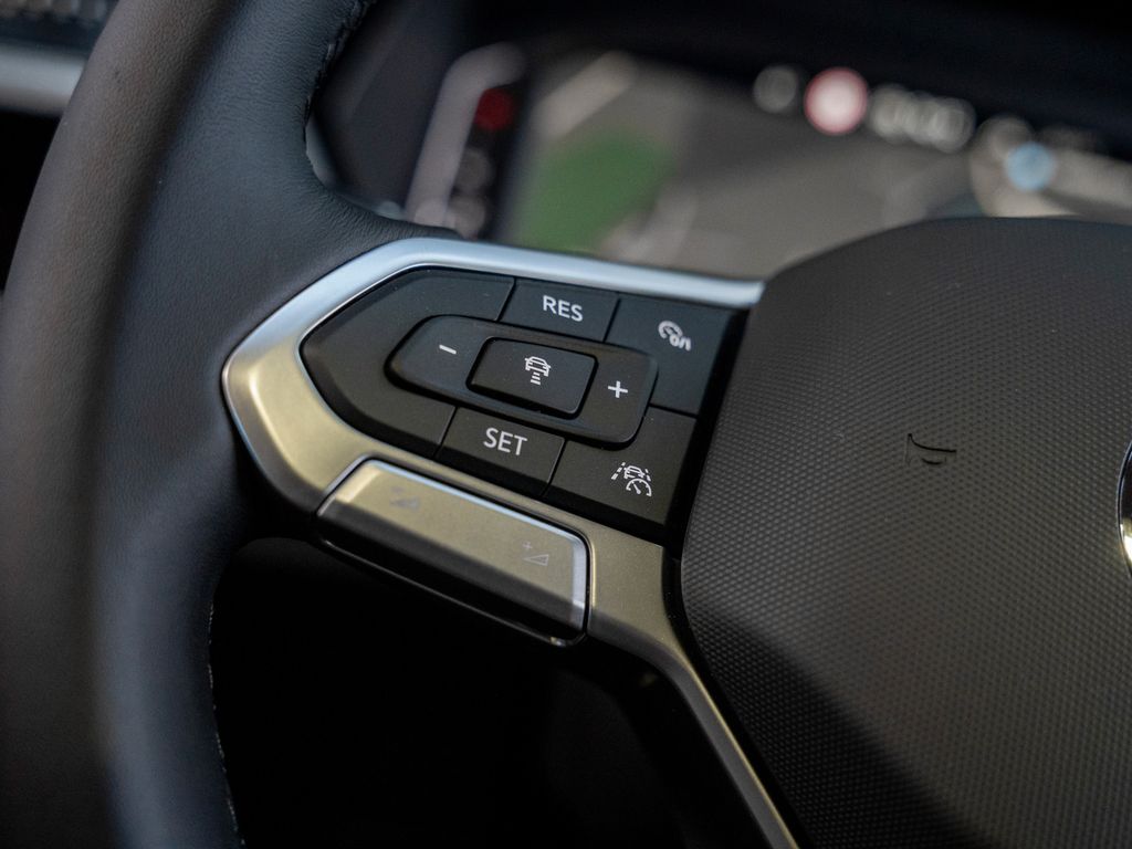 Volkswagen Touran 2025