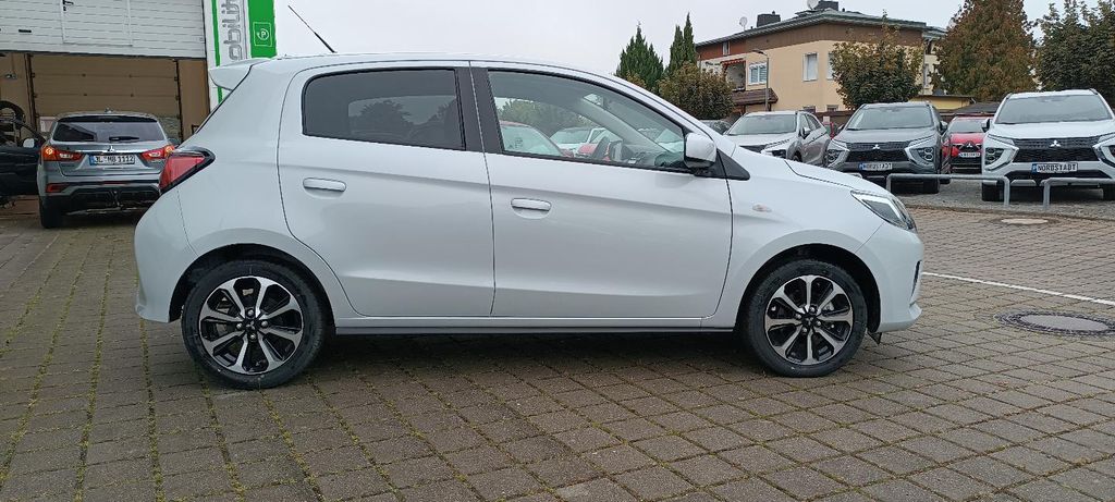 Mitsubishi Space Star 2025