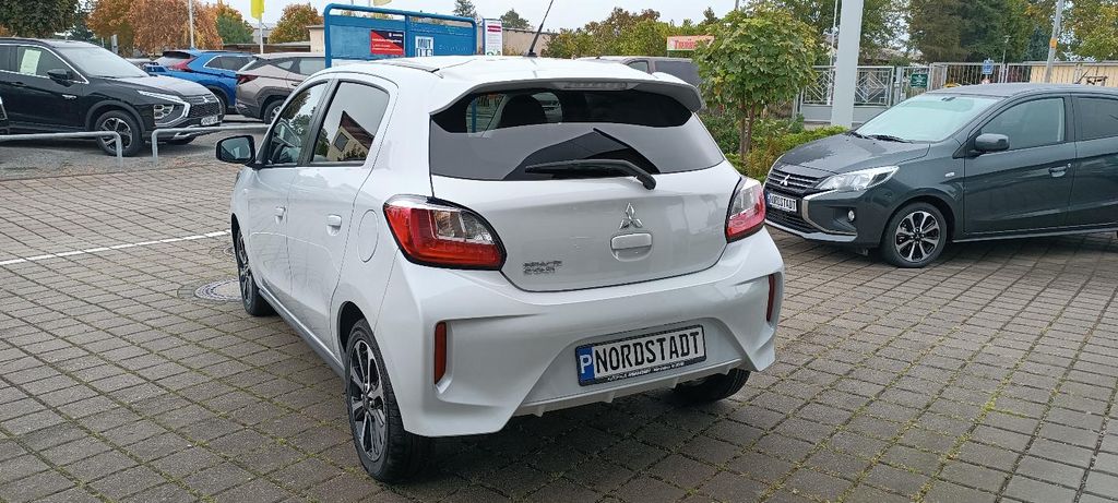 Mitsubishi Space Star 2025