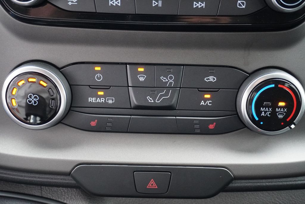 Ford Transit 2023