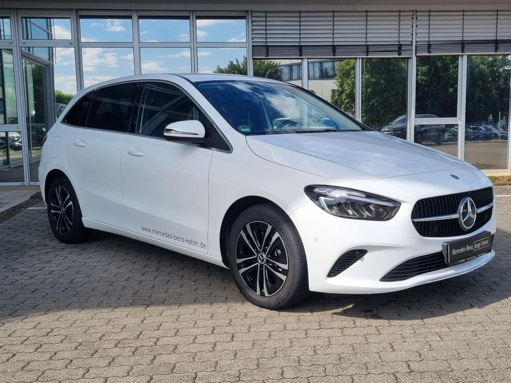 Mercedes-Benz B 250 2023