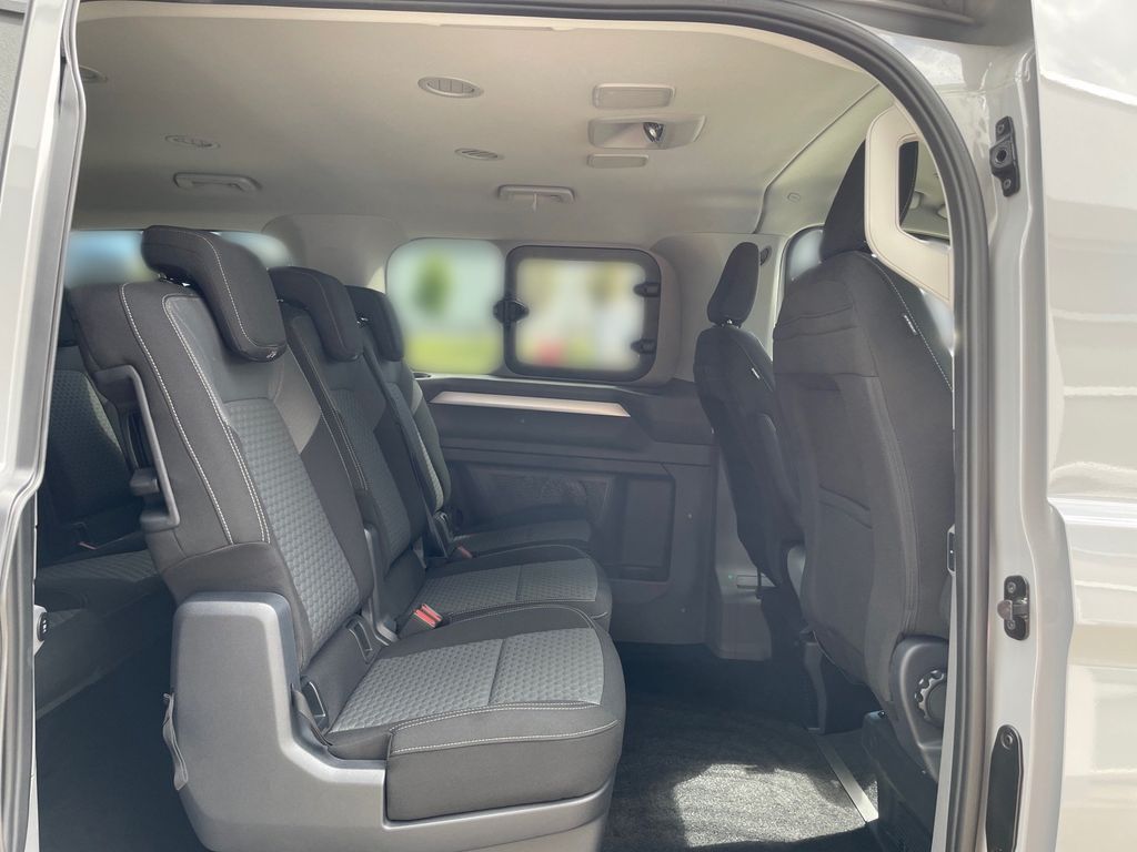 Volkswagen T7 Caravelle