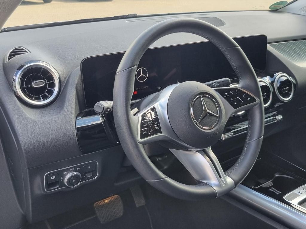 Mercedes-Benz B 250 2023