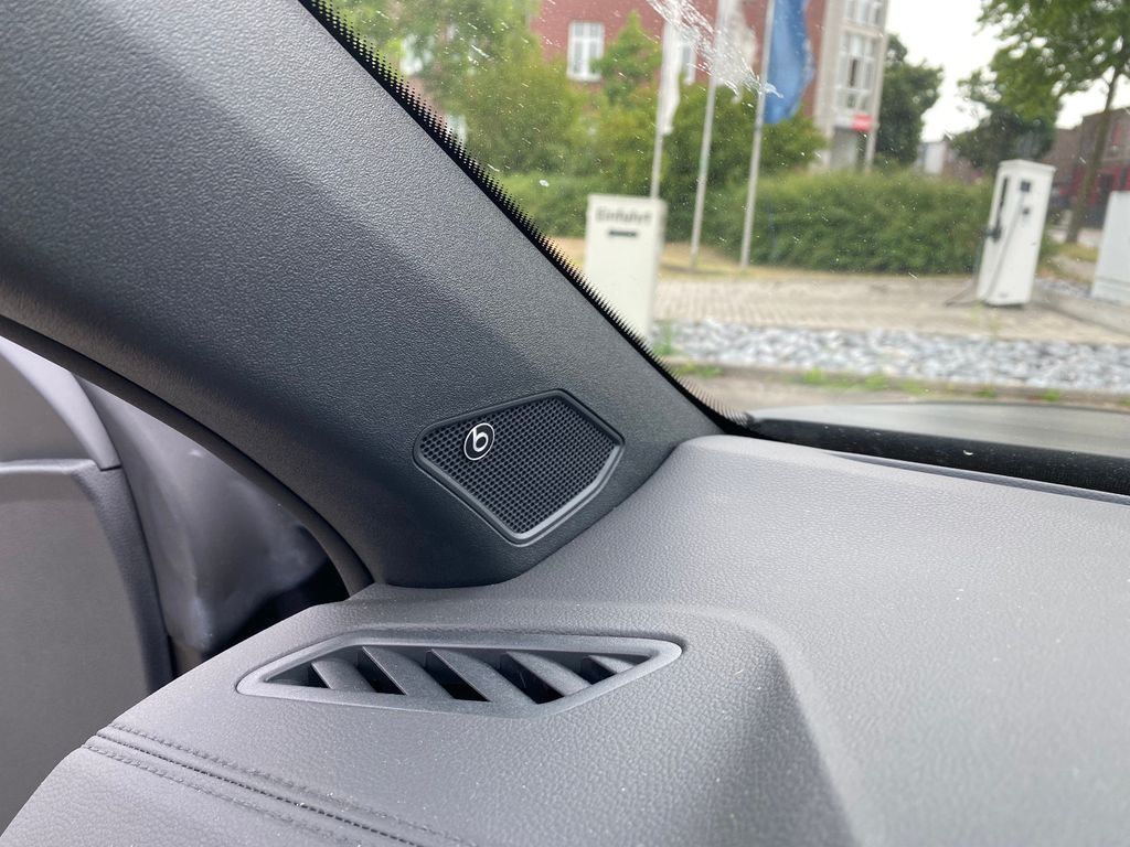 Volkswagen T-Roc 2024