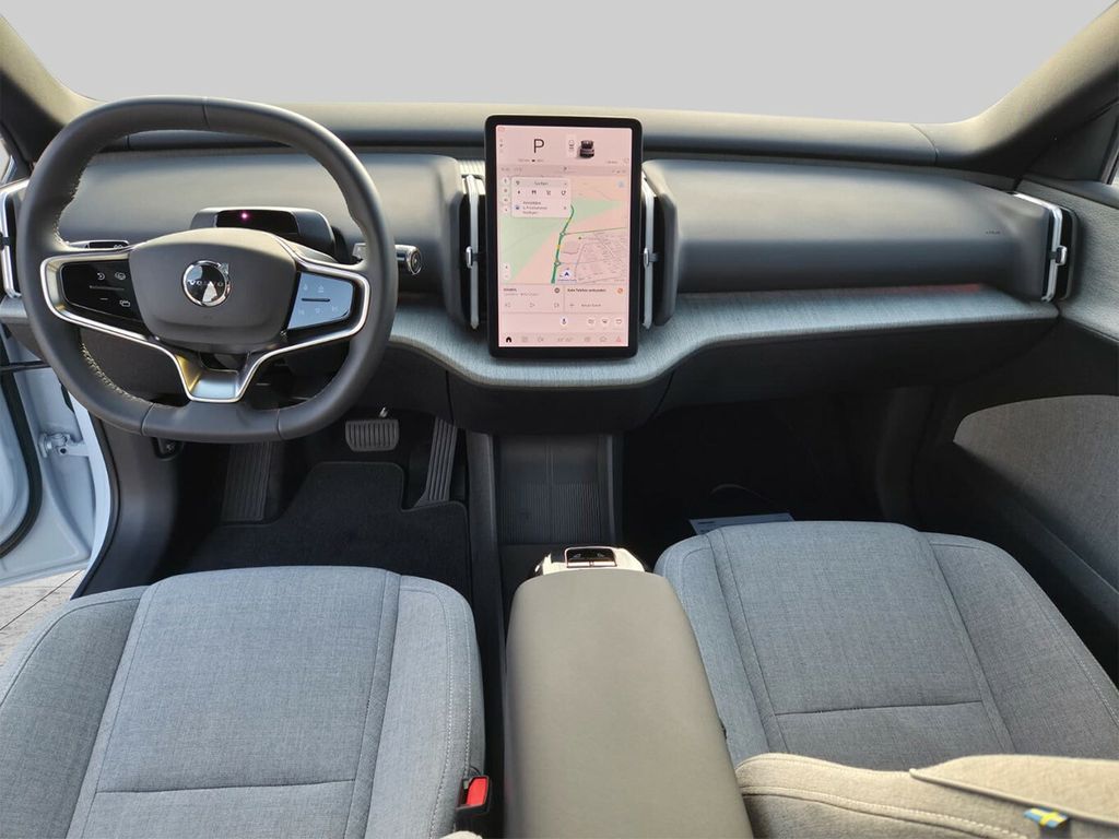 Volvo EX30 2025