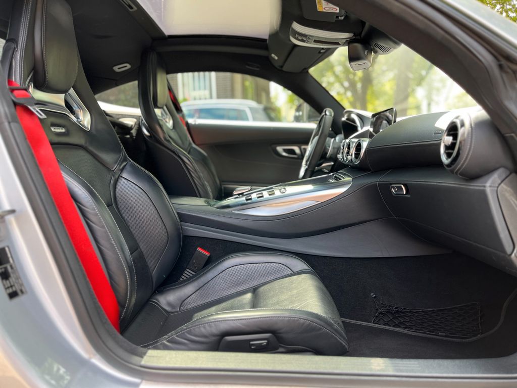 Mercedes-Benz AMG GT C 2021