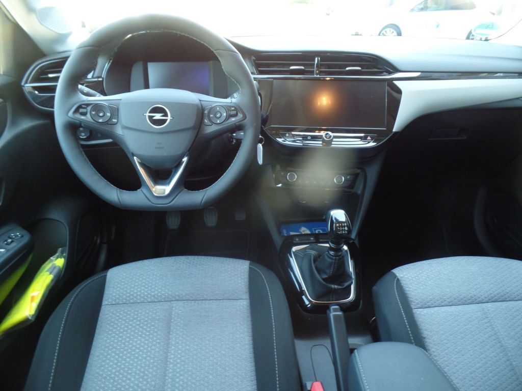 Opel Corsa 2025