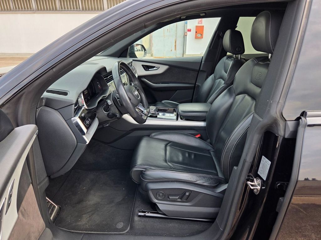 Audi Q8 2020