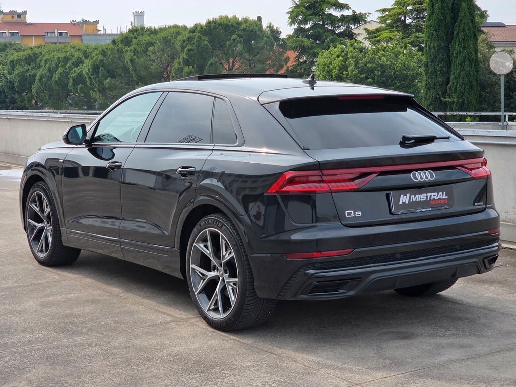 Audi Q8 2020