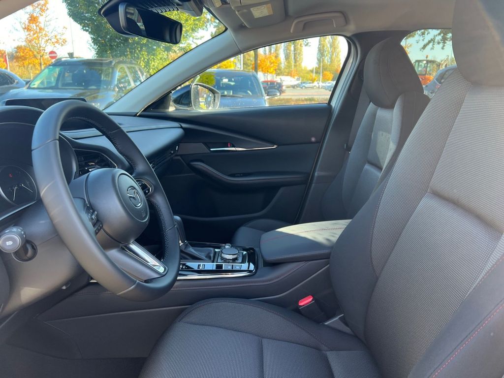 Mazda CX-30 2025
