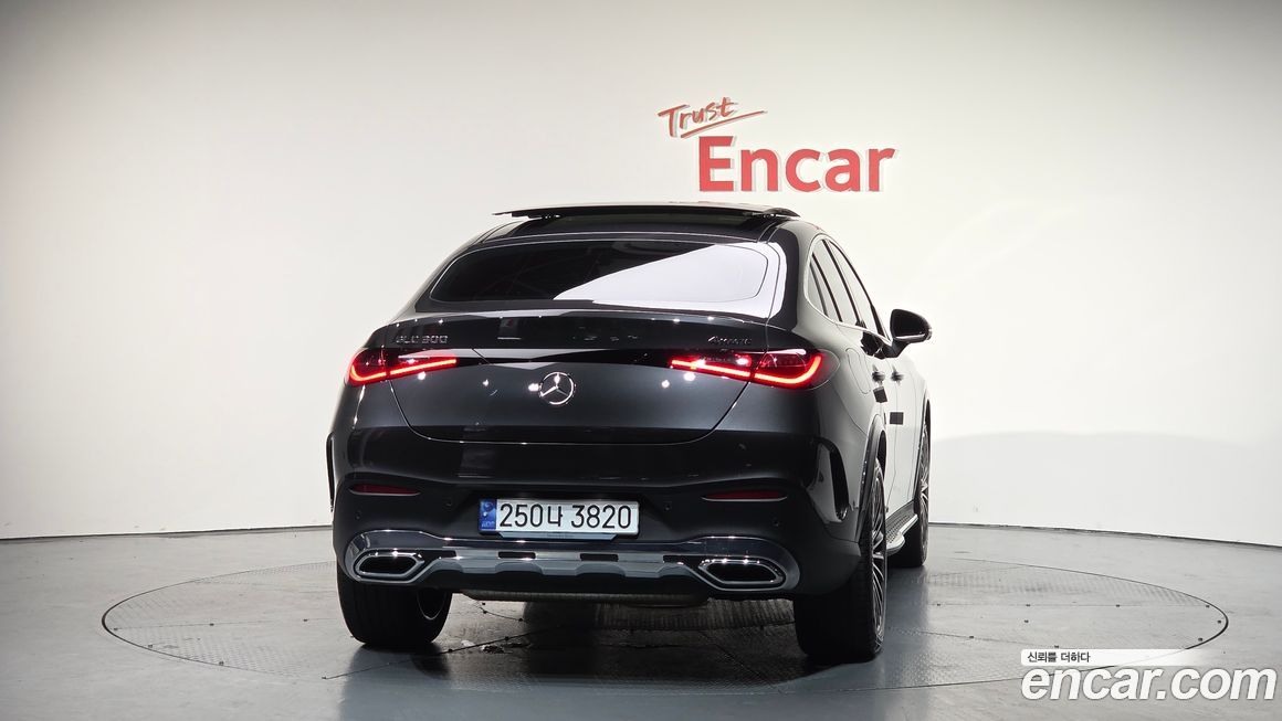 Mercedes-Benz GLC-Class 2024