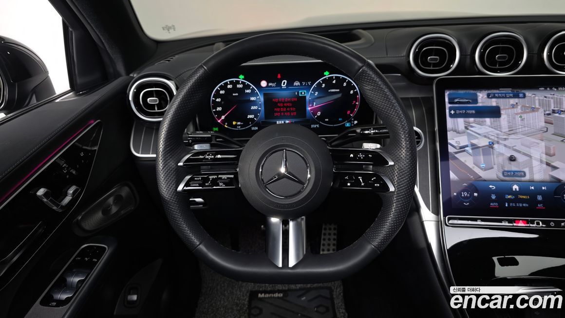 Mercedes-Benz GLC-Class 2024