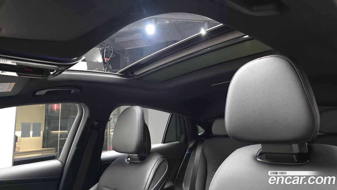 Mercedes-Benz GLC-Class 2024