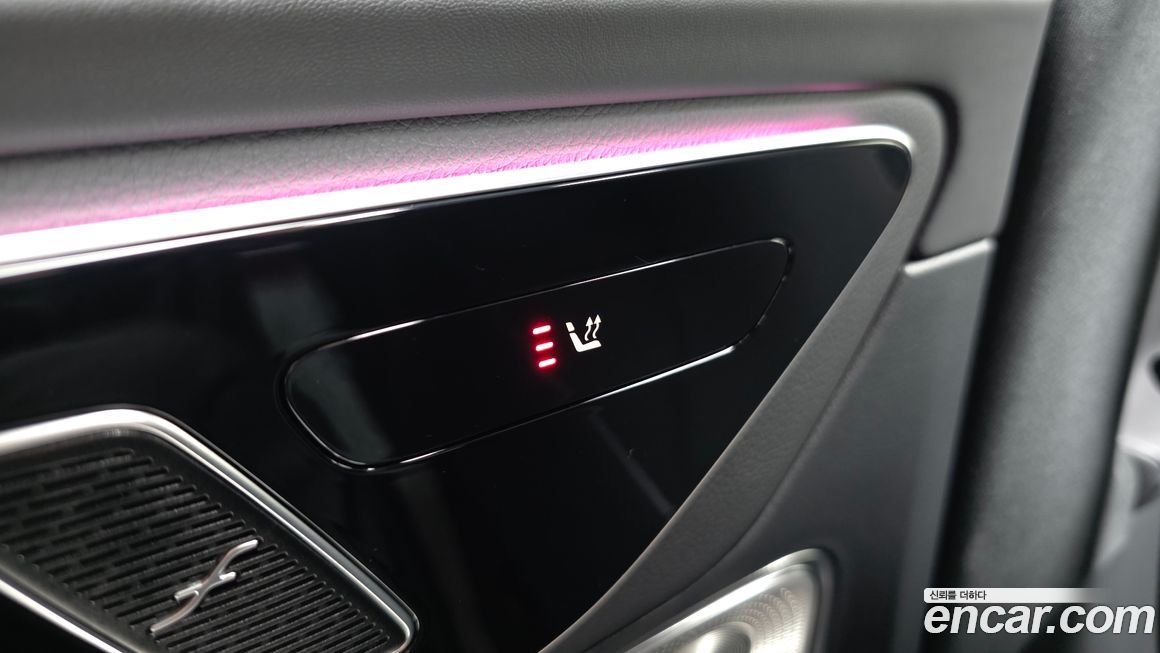 Mercedes-Benz GLC-Class 2024