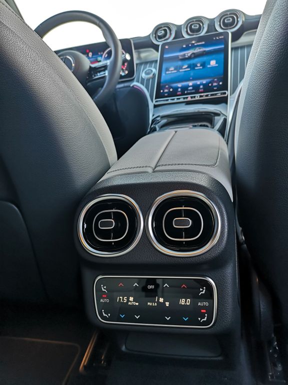 Mercedes-Benz GLC 300 2023