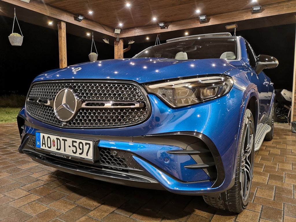 Mercedes-Benz GLC 300 2023